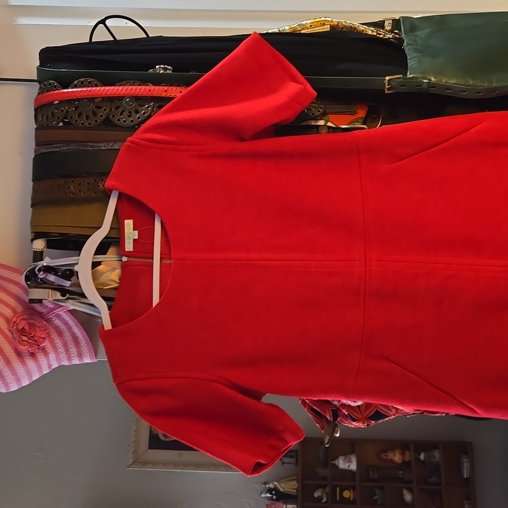 Midi red dress